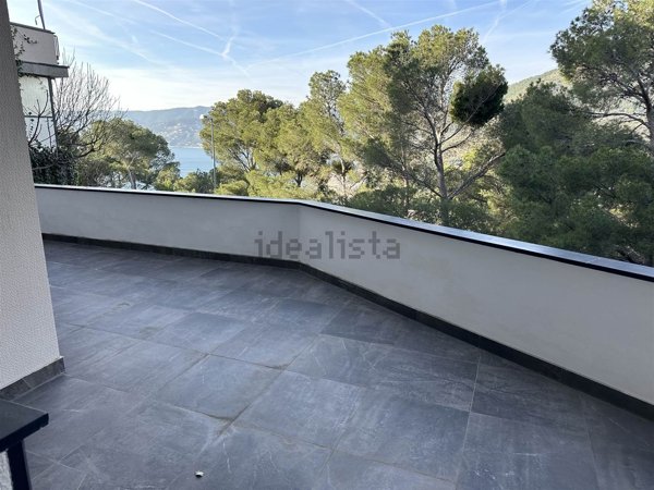 appartamento in vendita a Bergeggi in zona Torre del mare