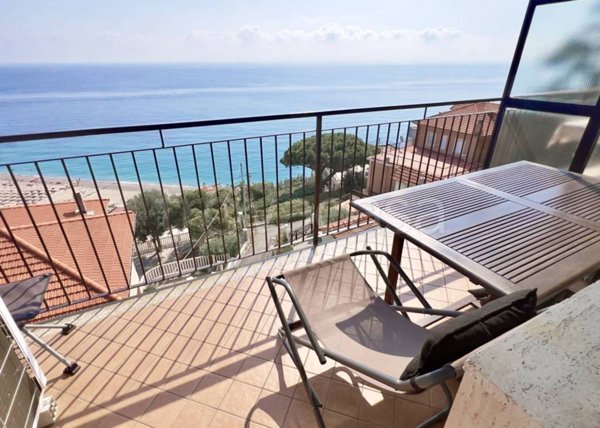 appartamento in vendita a Bergeggi in zona Torre del mare