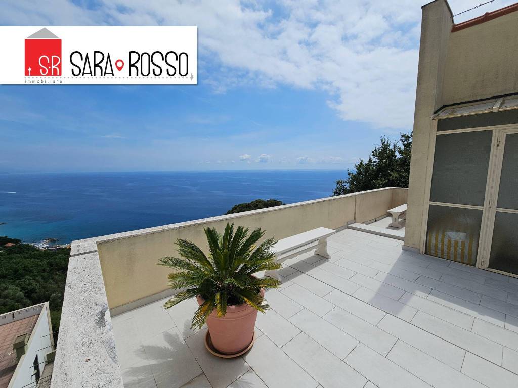 appartamento in vendita a Bergeggi in zona Torre del mare