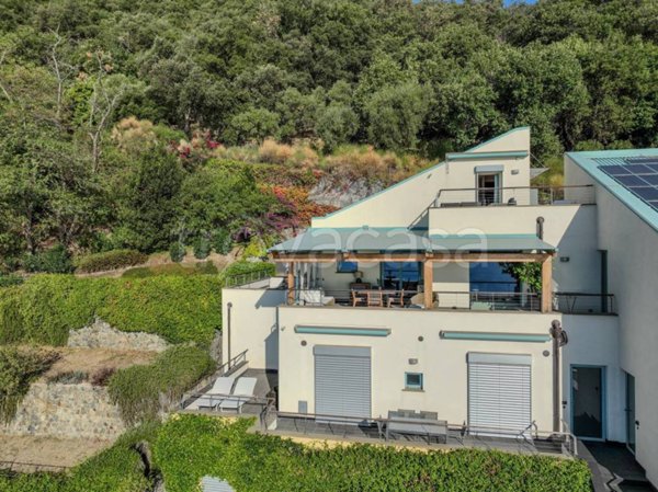 appartamento in vendita a Bergeggi in zona Torre del mare
