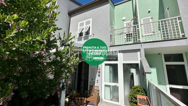 casa indipendente in vendita a Boissano