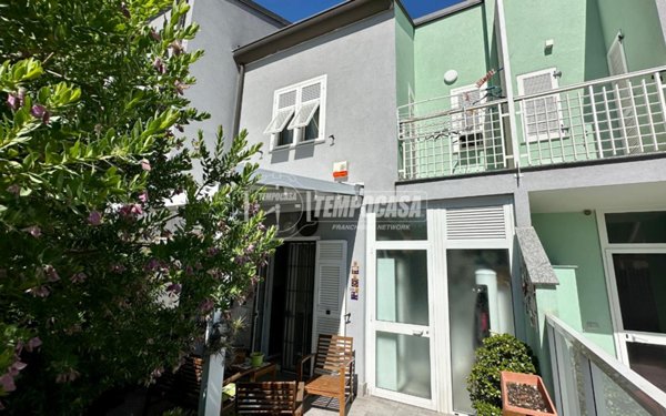 casa indipendente in vendita a Boissano