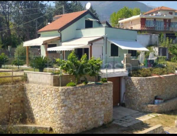 casa indipendente in vendita a Boissano