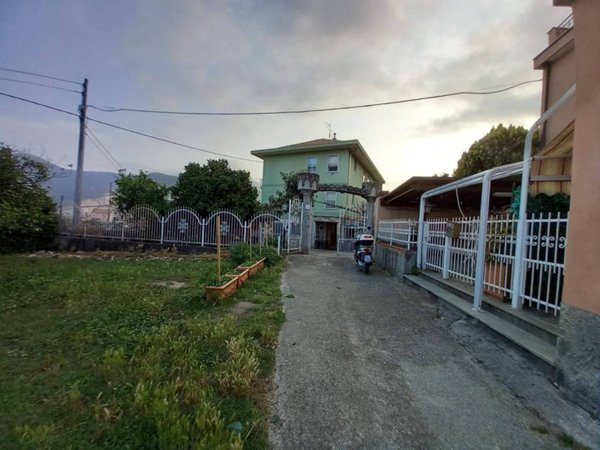 casa indipendente in vendita a Boissano