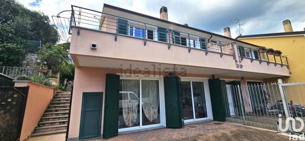 casa semindipendente in vendita a Boissano