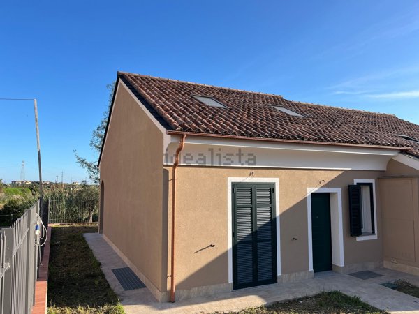 casa indipendente in vendita a Boissano