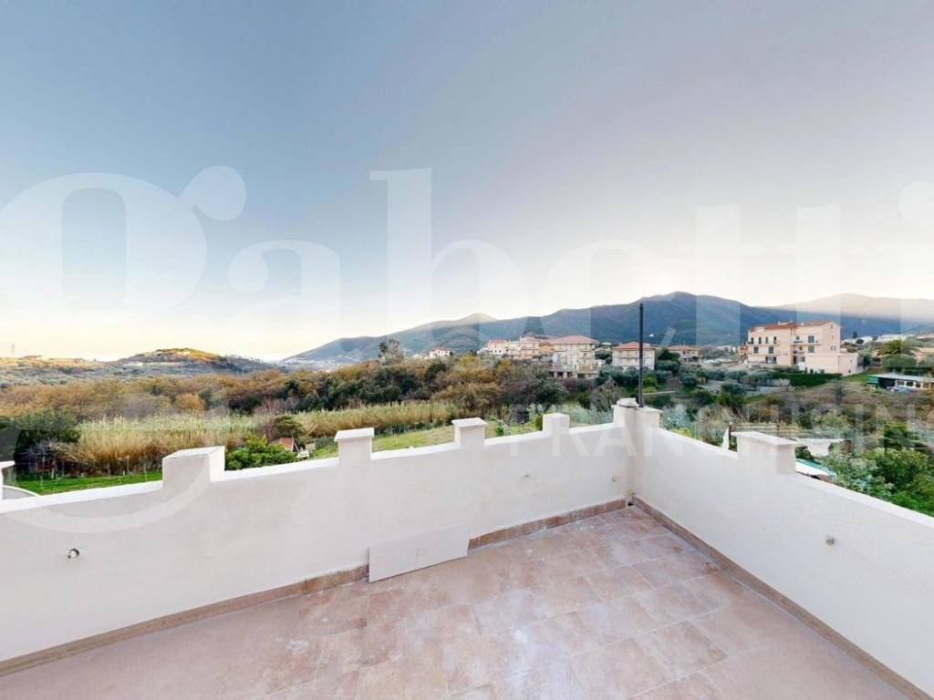 casa indipendente in vendita a Boissano