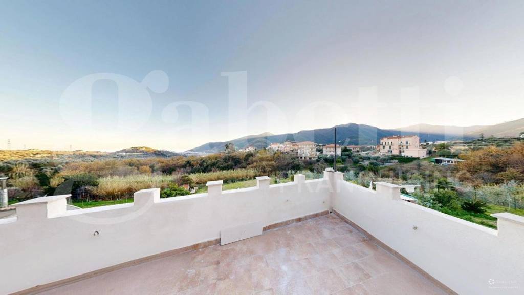 casa indipendente in vendita a Boissano