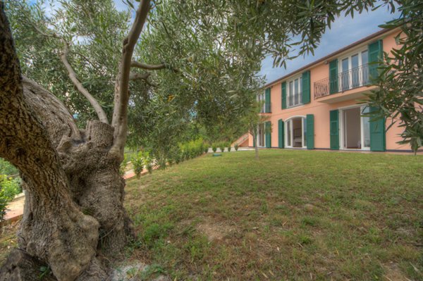 casa indipendente in vendita a Boissano