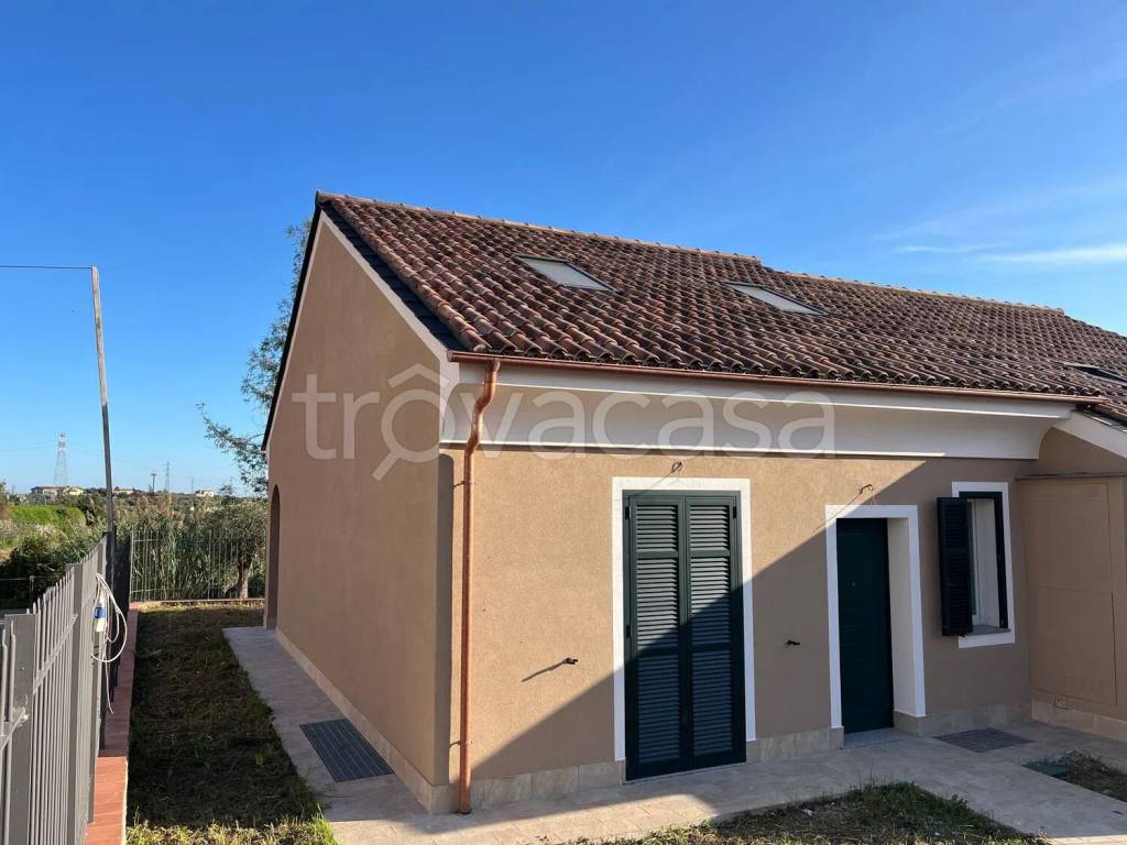 casa indipendente in vendita a Boissano