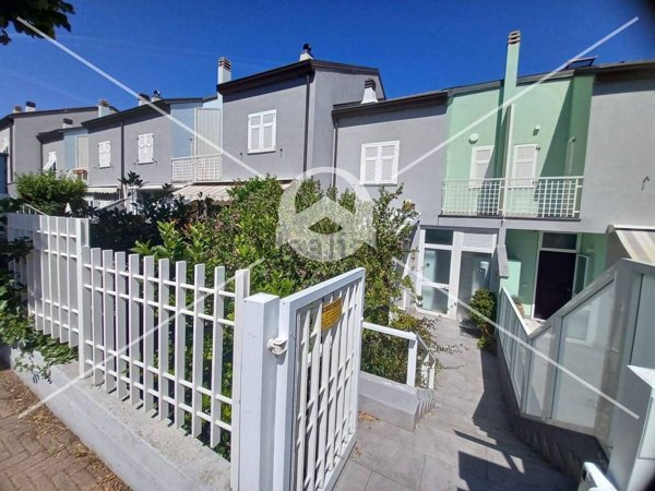casa indipendente in vendita a Boissano