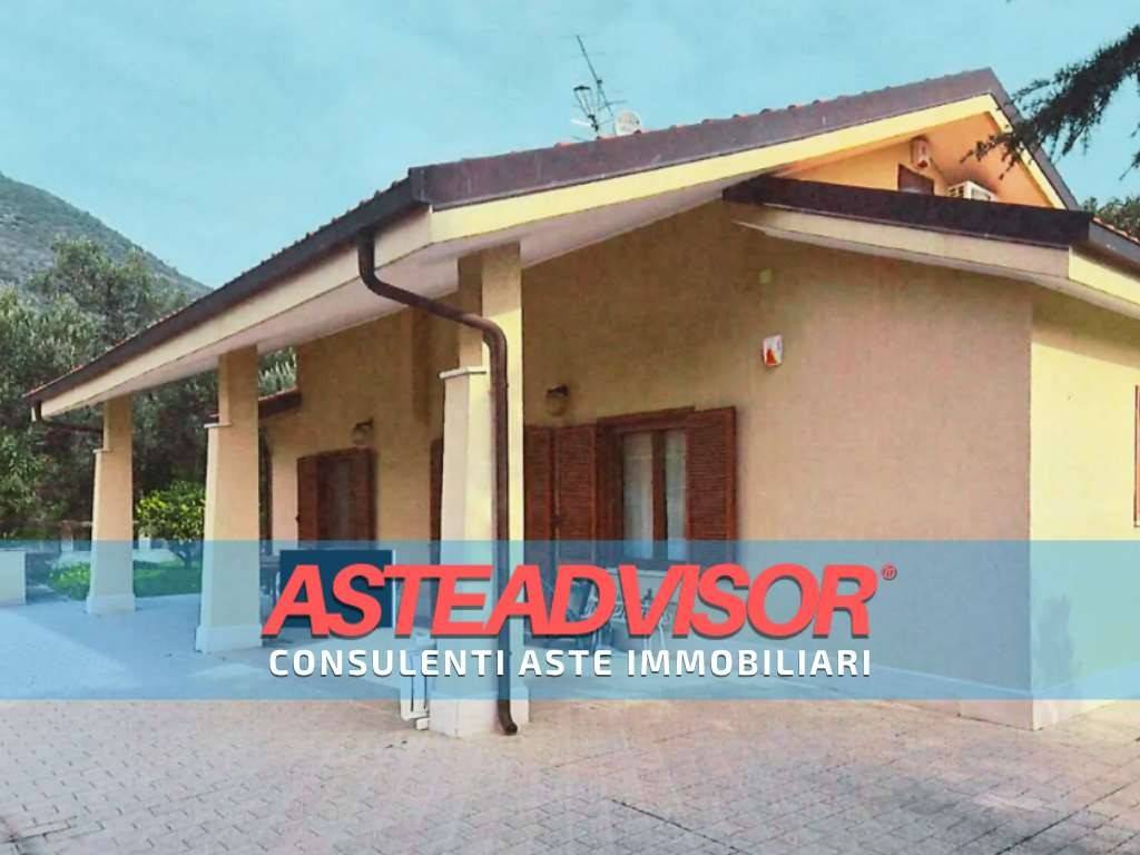 casa indipendente in vendita a Boissano
