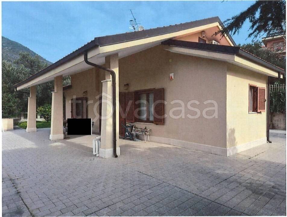 casa indipendente in vendita a Boissano