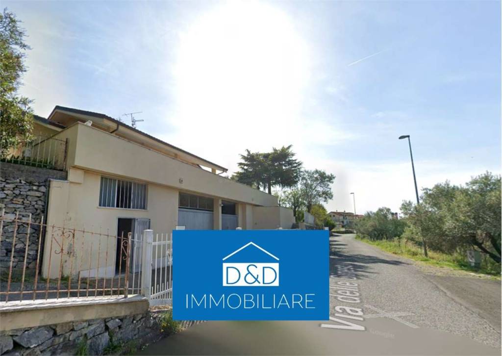 casa indipendente in vendita a Boissano