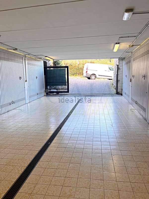 box auto in vendita a Boissano