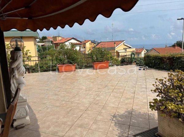 casa indipendente in vendita a Boissano