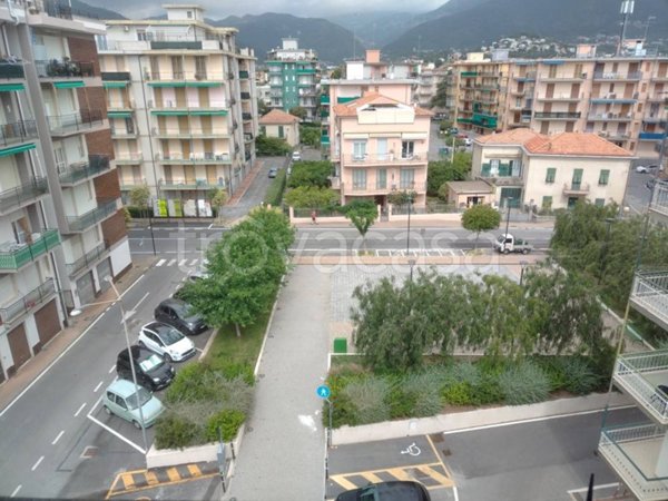 appartamento in vendita a Borghetto Santo Spirito