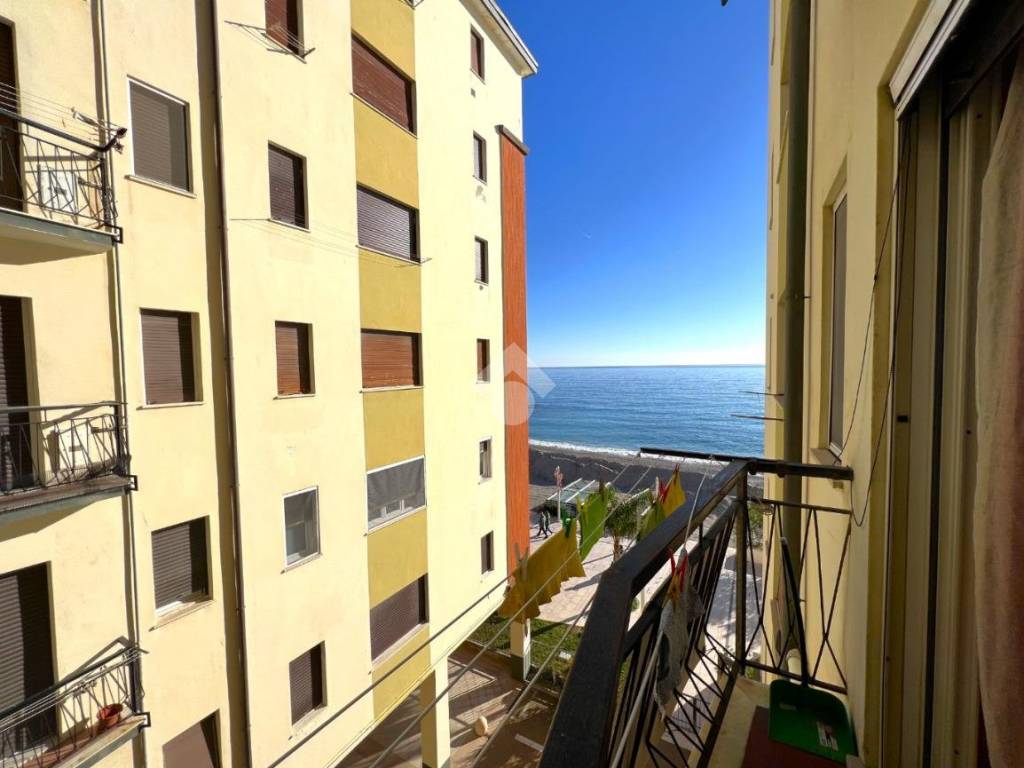 appartamento in vendita a Borghetto Santo Spirito