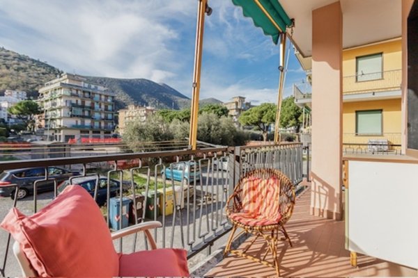 appartamento in vendita a Borghetto Santo Spirito