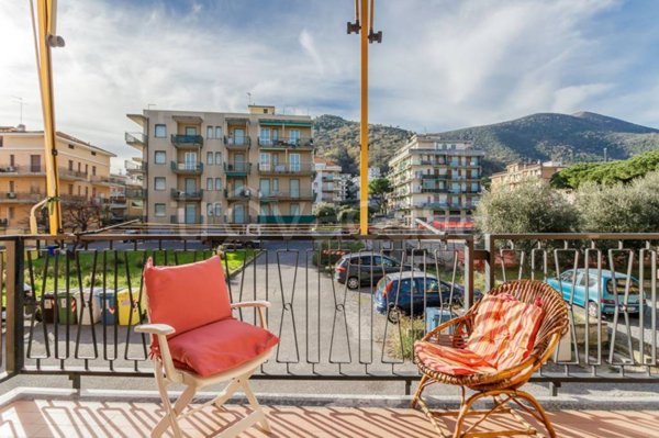 appartamento in vendita a Borghetto Santo Spirito