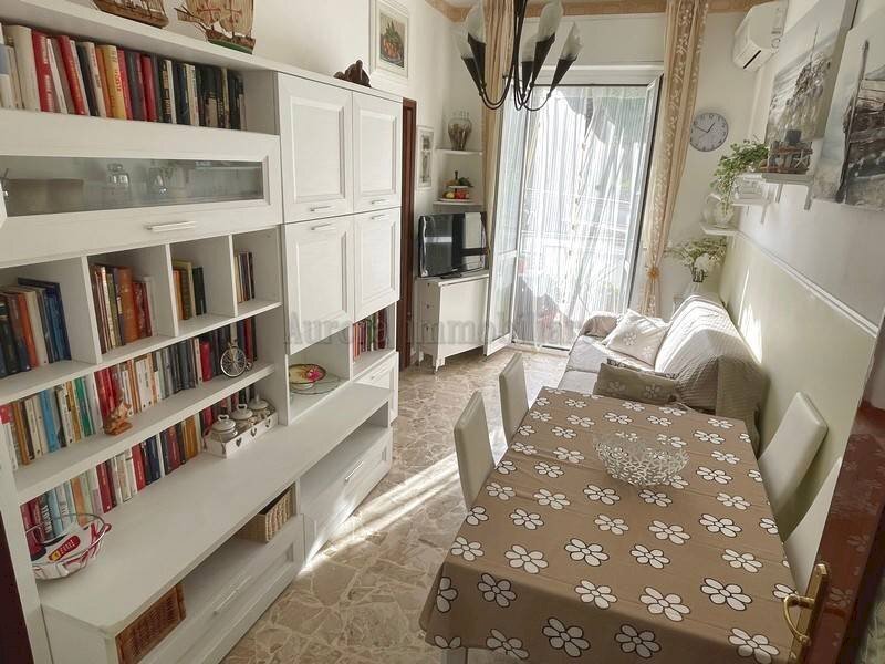 appartamento in vendita a Borghetto Santo Spirito