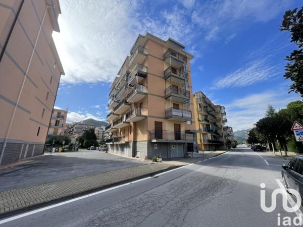 appartamento in vendita a Borghetto Santo Spirito