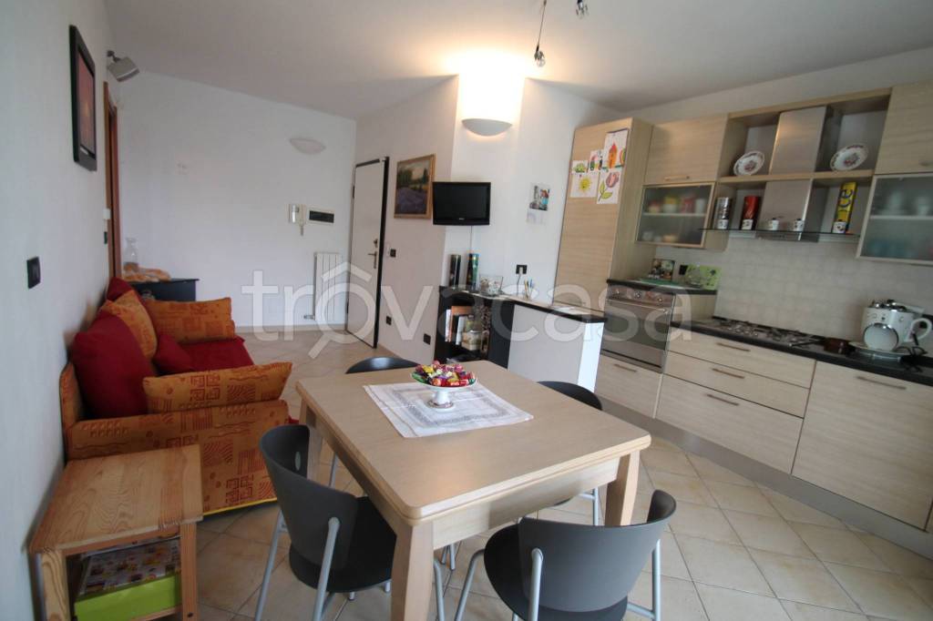 appartamento in vendita a Borghetto Santo Spirito