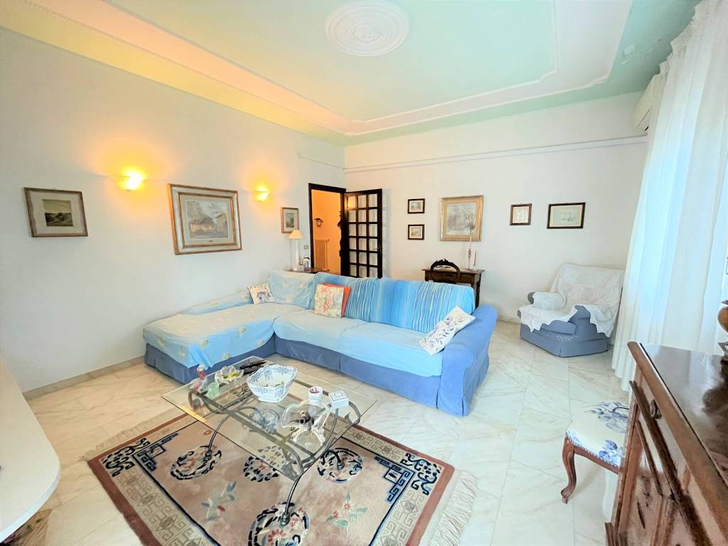 appartamento in vendita a Borghetto Santo Spirito
