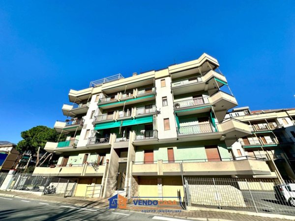 appartamento in vendita a Borghetto Santo Spirito