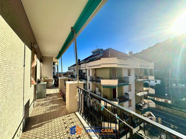 appartamento in vendita a Borghetto Santo Spirito