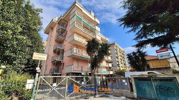 appartamento in vendita a Borghetto Santo Spirito