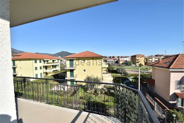 appartamento in vendita a Borghetto Santo Spirito