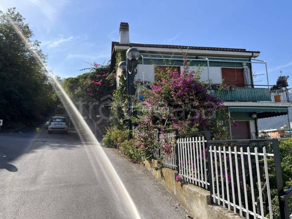 casa indipendente in vendita a Borghetto Santo Spirito
