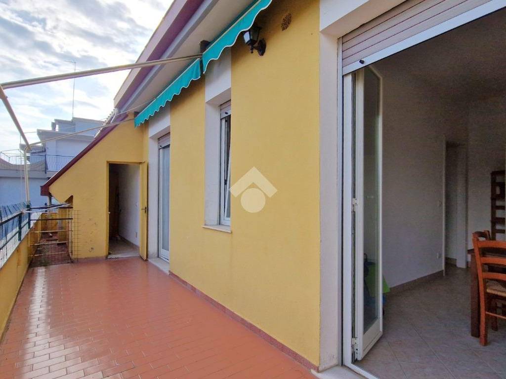 appartamento in vendita a Borghetto Santo Spirito