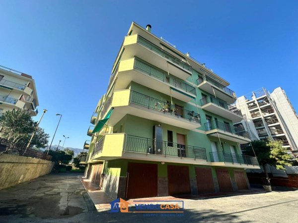 appartamento in vendita a Borghetto Santo Spirito