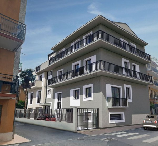 appartamento in vendita a Borghetto Santo Spirito