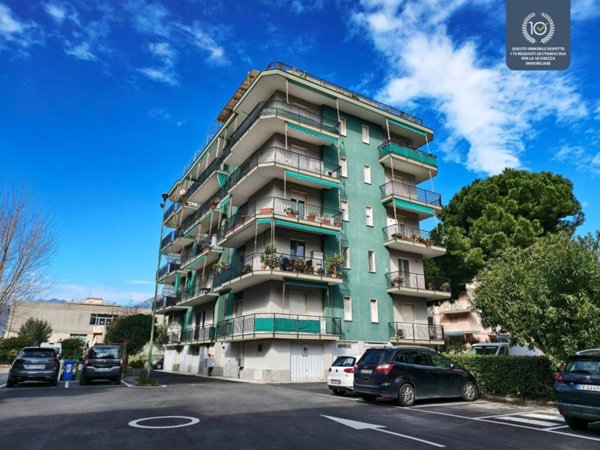 appartamento in vendita a Borghetto Santo Spirito