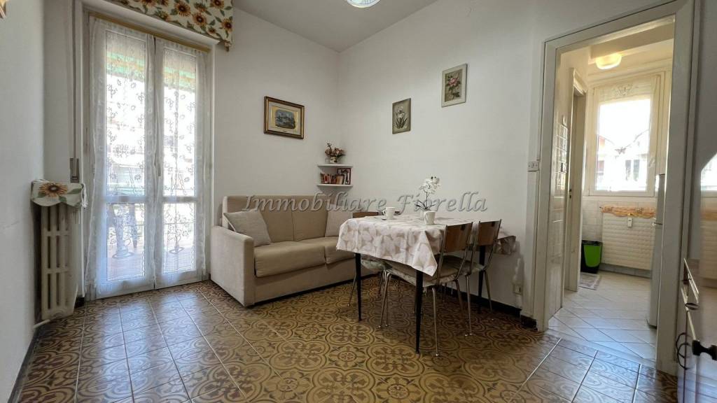 appartamento in vendita a Borghetto Santo Spirito