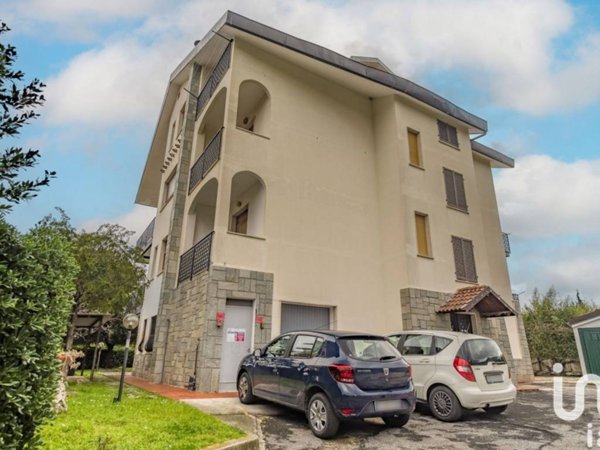 appartamento in vendita a Borghetto Santo Spirito