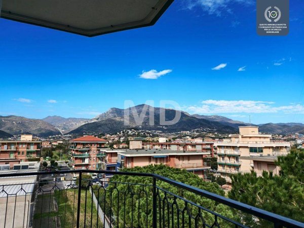 appartamento in vendita a Borghetto Santo Spirito