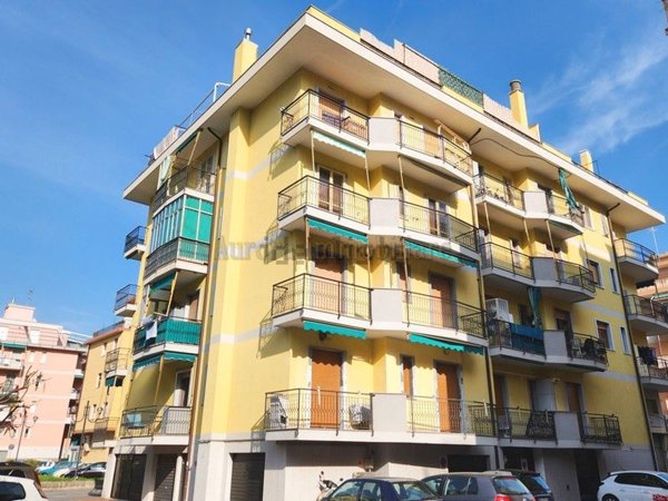 appartamento in vendita a Borghetto Santo Spirito
