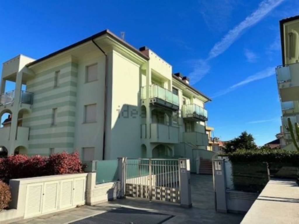 appartamento in vendita a Borghetto Santo Spirito
