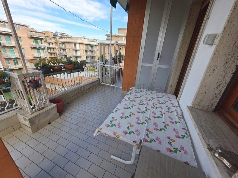 appartamento in vendita a Borghetto Santo Spirito