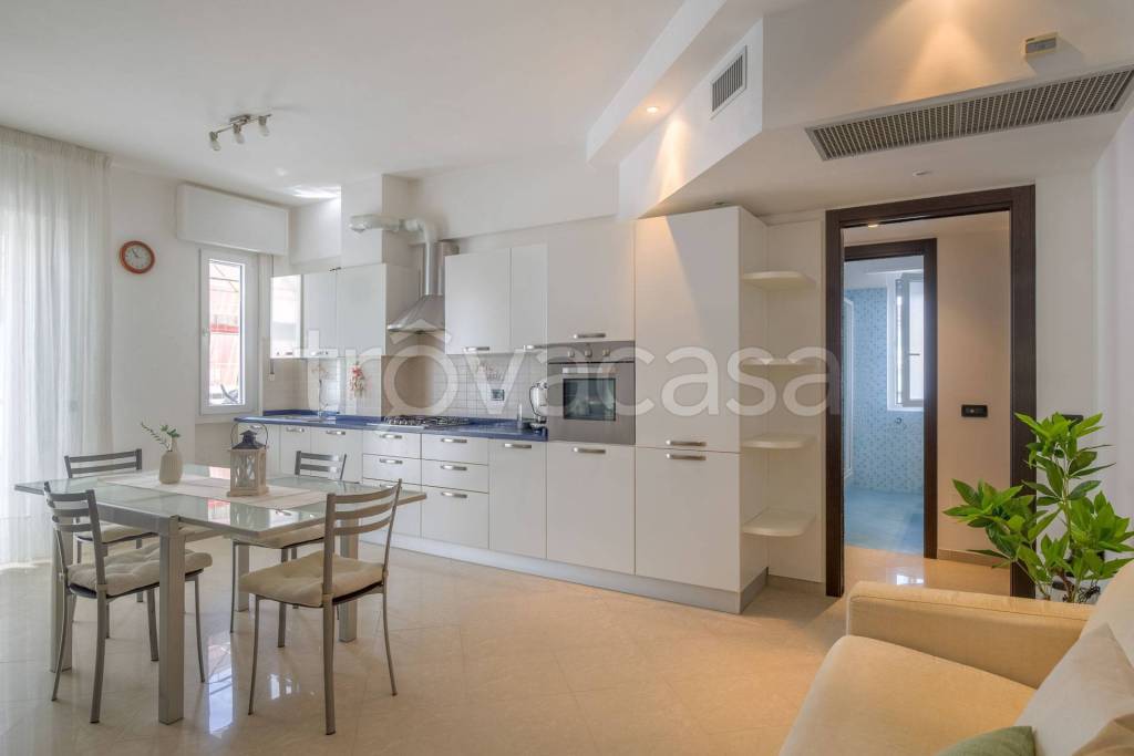 appartamento in vendita a Borghetto Santo Spirito