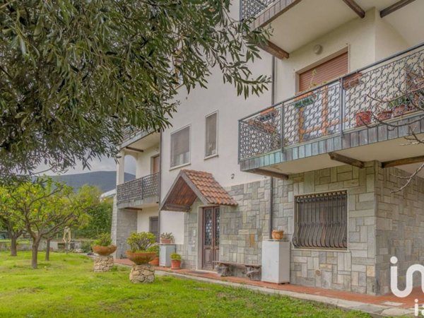 appartamento in vendita a Borghetto Santo Spirito