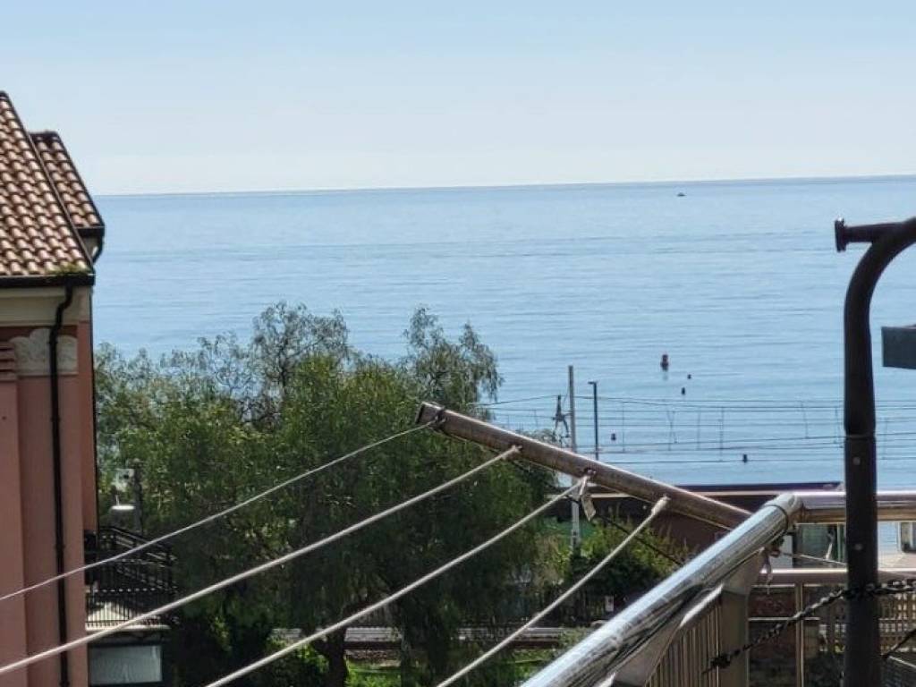 appartamento in vendita a Borghetto Santo Spirito