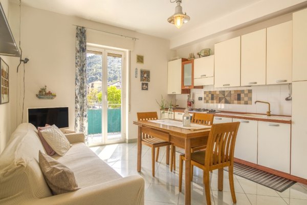 appartamento in vendita a Borghetto Santo Spirito