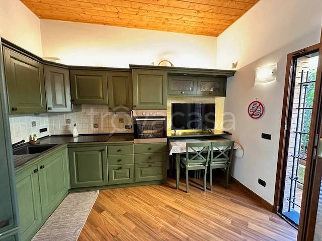 appartamento in vendita a Borghetto Santo Spirito