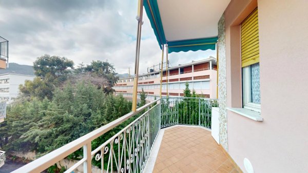 appartamento in vendita a Borghetto Santo Spirito