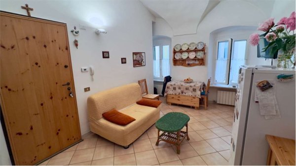 appartamento in vendita a Borghetto Santo Spirito